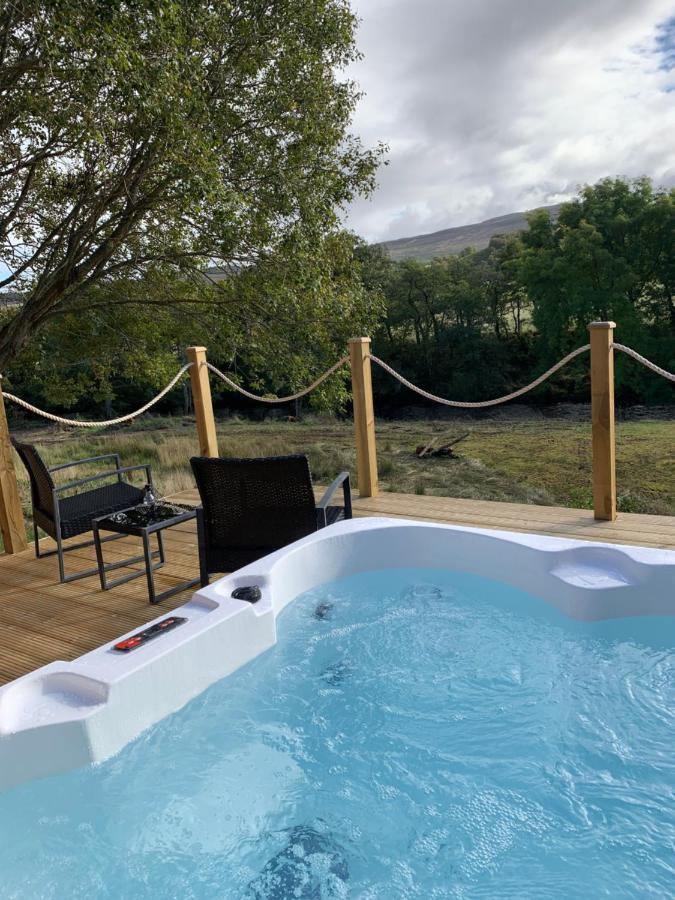 River Huts, Highland River Retreat With Hot Tub Inverness Dış mekan fotoğraf