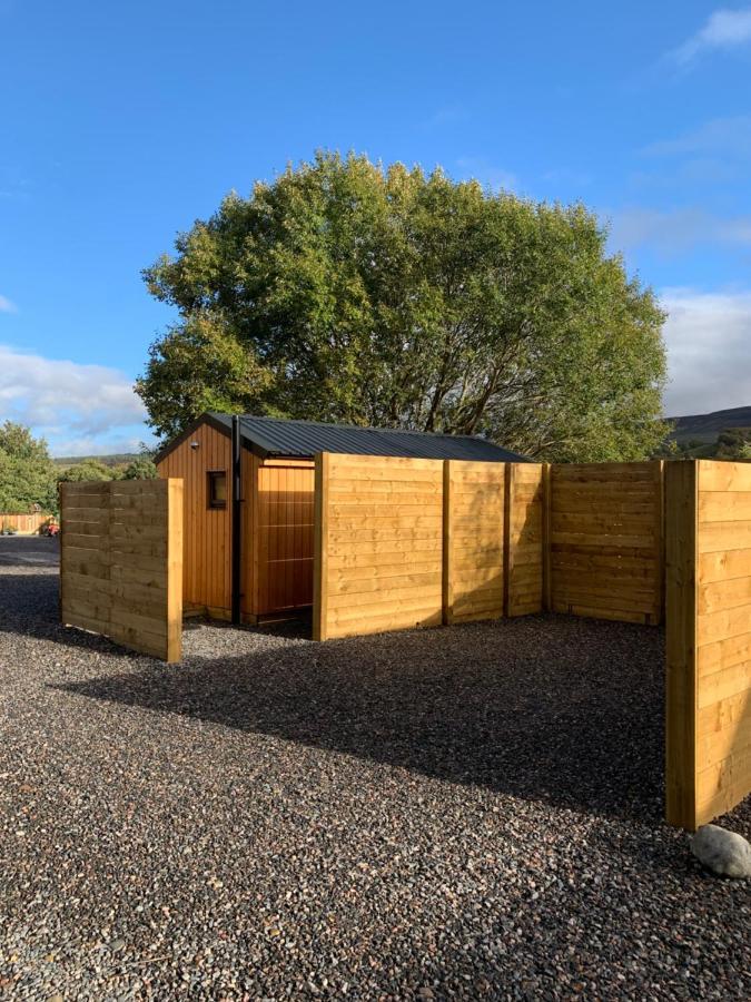 River Huts, Highland River Retreat With Hot Tub Inverness Dış mekan fotoğraf