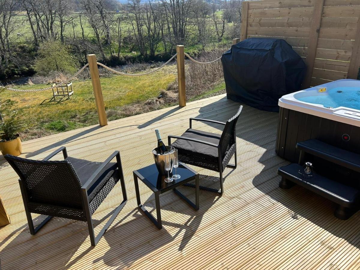 River Huts, Highland River Retreat With Hot Tub Inverness Dış mekan fotoğraf