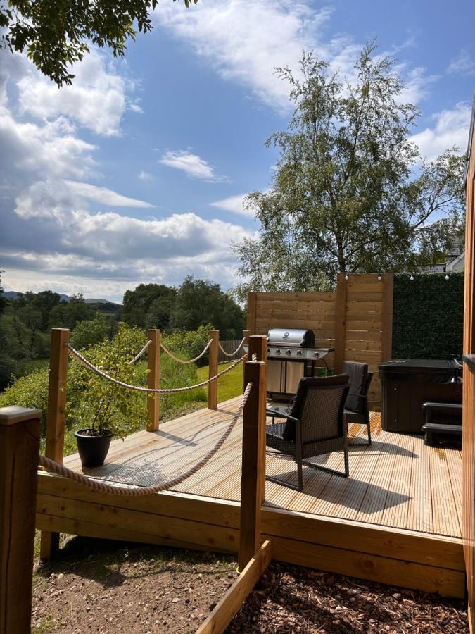River Huts, Highland River Retreat With Hot Tub Inverness Dış mekan fotoğraf