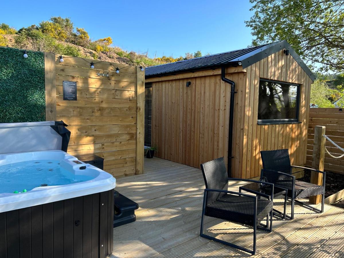 River Huts, Highland River Retreat With Hot Tub Inverness Dış mekan fotoğraf